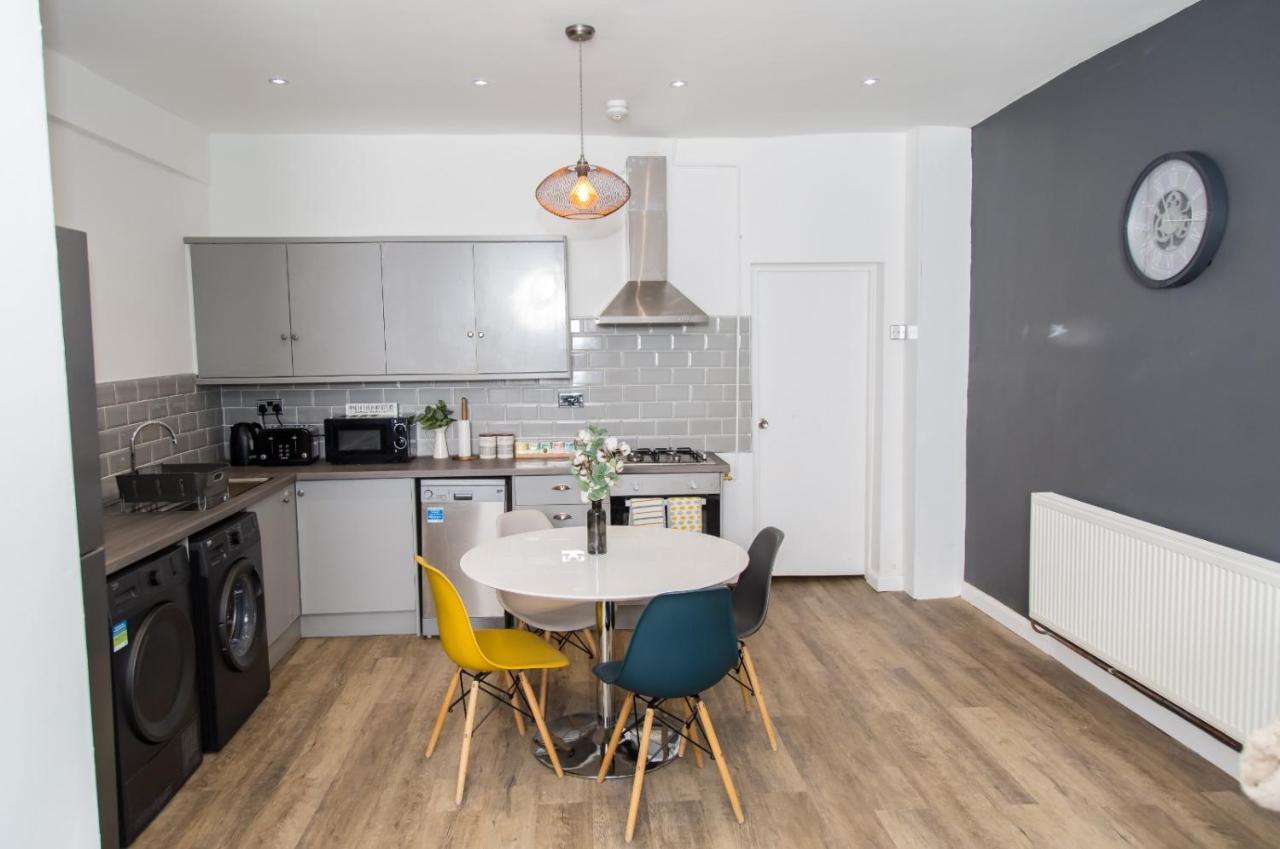 The Kensington House - Contemporary Accommodation In Nottingham Exterior photo